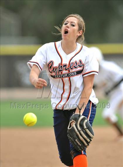 Thumbnail 2 in Cypress vs Don Lugo (Michelle Carew Classic) photogallery.