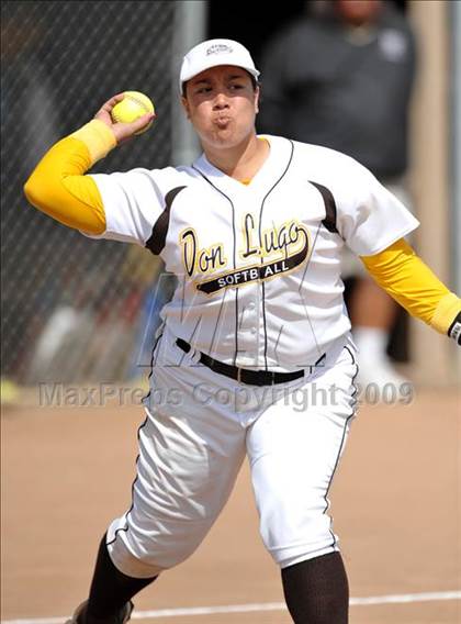 Thumbnail 1 in Cypress vs Don Lugo (Michelle Carew Classic) photogallery.