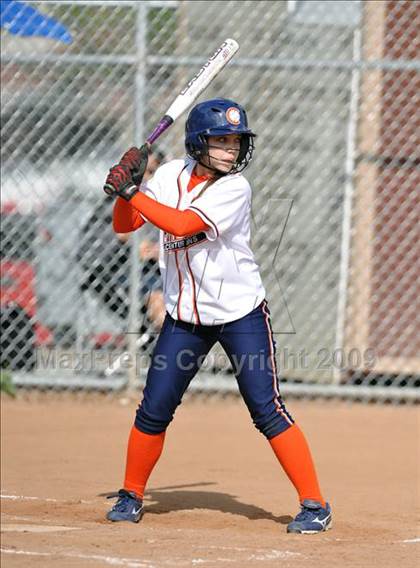 Thumbnail 1 in Cypress vs Don Lugo (Michelle Carew Classic) photogallery.