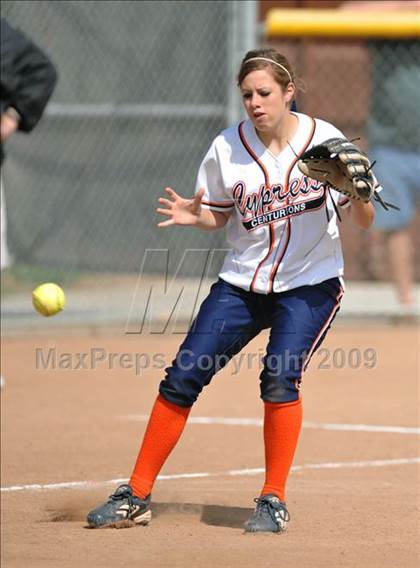 Thumbnail 2 in Cypress vs Don Lugo (Michelle Carew Classic) photogallery.