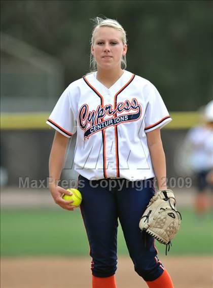Thumbnail 3 in Cypress vs Don Lugo (Michelle Carew Classic) photogallery.