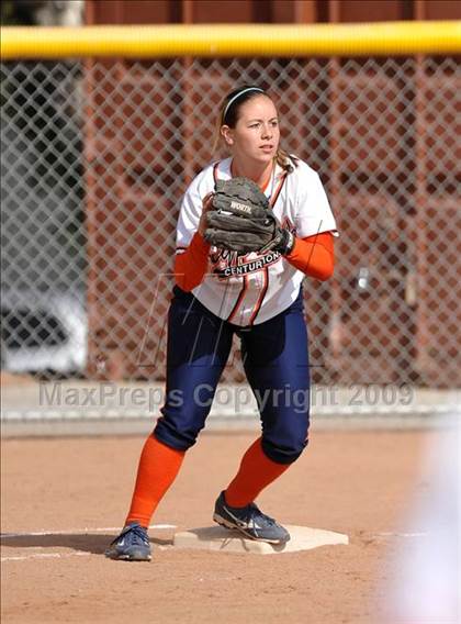 Thumbnail 3 in Cypress vs Don Lugo (Michelle Carew Classic) photogallery.