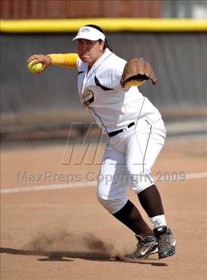 Thumbnail 1 in Cypress vs Don Lugo (Michelle Carew Classic) photogallery.