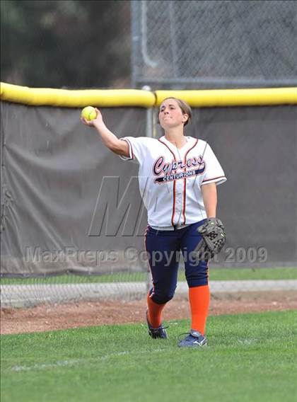 Thumbnail 2 in Cypress vs Don Lugo (Michelle Carew Classic) photogallery.