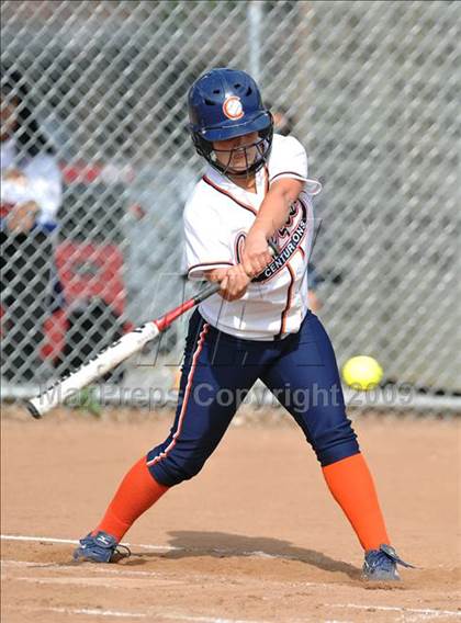 Thumbnail 1 in Cypress vs Don Lugo (Michelle Carew Classic) photogallery.