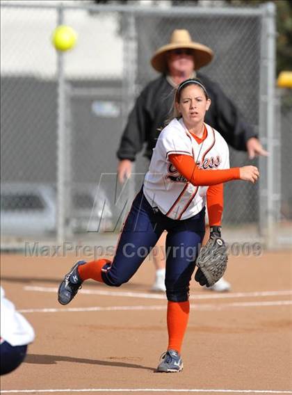 Thumbnail 2 in Cypress vs Don Lugo (Michelle Carew Classic) photogallery.