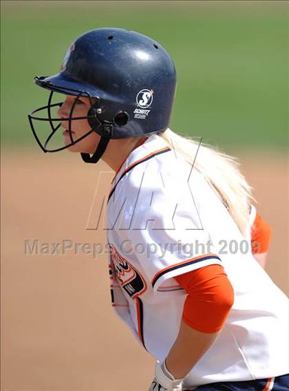 Thumbnail 3 in Cypress vs Don Lugo (Michelle Carew Classic) photogallery.