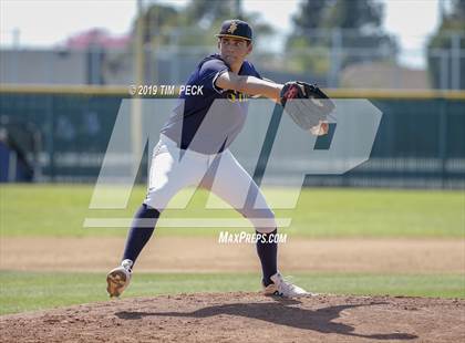 Thumbnail 3 in Crean Lutheran @ Pacifica photogallery.