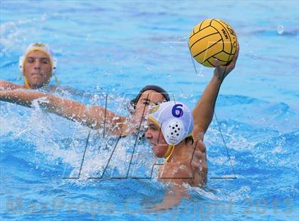 Thumbnail 2 in Carlsbad vs. San Pasqual (CIF SDS D1 Quarterfinal) photogallery.