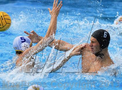 Thumbnail 1 in Carlsbad vs. San Pasqual (CIF SDS D1 Quarterfinal) photogallery.