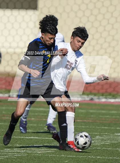 Thumbnail 3 in Wichita Falls vs. Copperas Cove (GCISD Tournament) photogallery.