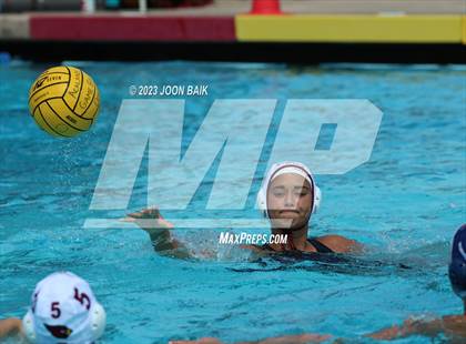 Thumbnail 2 in Santa Cruz vs Campolindo (Acalanes) photogallery.