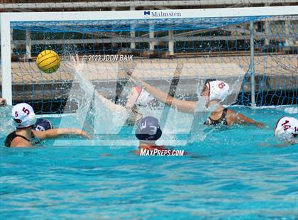Thumbnail 1 in Santa Cruz vs Campolindo (Acalanes) photogallery.