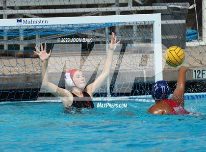 Thumbnail 1 in Santa Cruz vs Campolindo (Acalanes) photogallery.