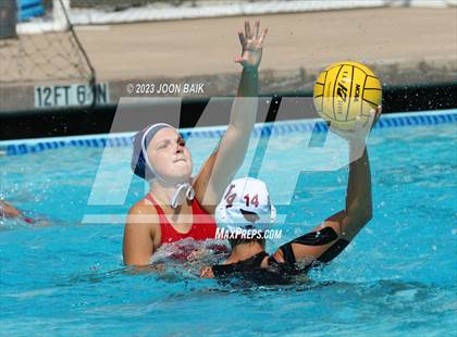 Thumbnail 2 in Santa Cruz vs Campolindo (Acalanes) photogallery.