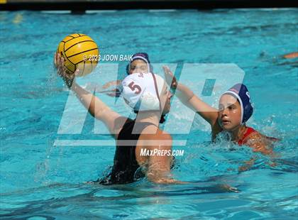 Thumbnail 1 in Santa Cruz vs Campolindo (Acalanes) photogallery.