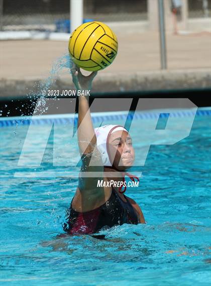 Thumbnail 2 in Santa Cruz vs Campolindo (Acalanes) photogallery.