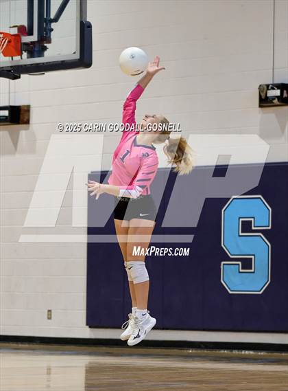 Thumbnail 1 in Lejeune @ Swansboro photogallery.