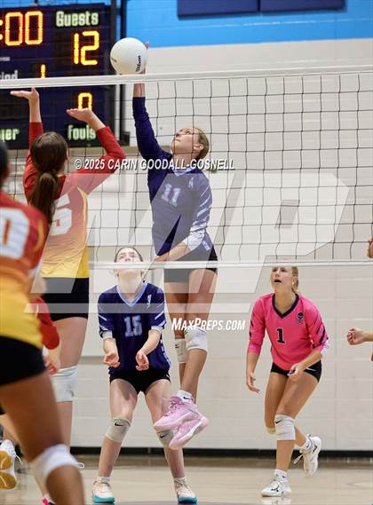 Thumbnail 3 in Lejeune @ Swansboro photogallery.