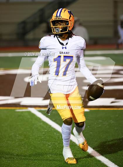 Thumbnail 2 in Grant @ Saint Francis (CIF Northern Regional 2AA Championship) photogallery.