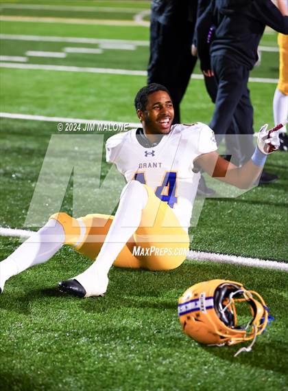 Thumbnail 2 in Grant @ Saint Francis (CIF Northern Regional 2AA Championship) photogallery.