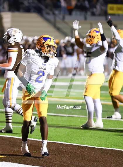 Thumbnail 2 in Grant @ Saint Francis (CIF Northern Regional 2AA Championship) photogallery.