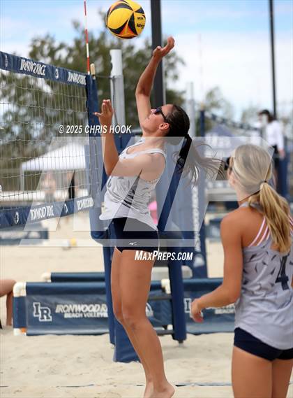 Thumbnail 2 in Ironwood Ridge vs. Mountain Ridge (CatBox Classic Beach Invitational) photogallery.