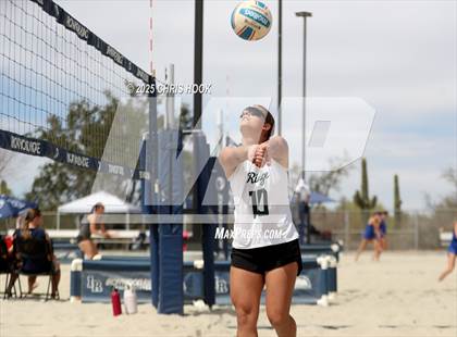 Thumbnail 3 in Ironwood Ridge vs. Mountain Ridge (CatBox Classic Beach Invitational) photogallery.