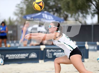 Thumbnail 3 in Ironwood Ridge vs. Mountain Ridge (CatBox Classic Beach Invitational) photogallery.