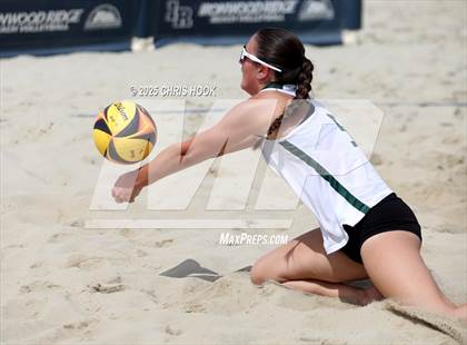 Thumbnail 2 in Ironwood Ridge vs. Mountain Ridge (CatBox Classic Beach Invitational) photogallery.