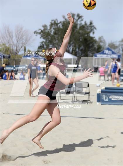 Thumbnail 2 in Ironwood Ridge vs. Mountain Ridge (CatBox Classic Beach Invitational) photogallery.