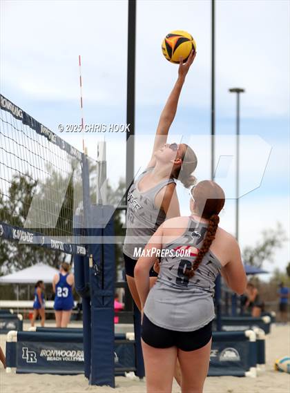 Thumbnail 2 in Ironwood Ridge vs. Mountain Ridge (CatBox Classic Beach Invitational) photogallery.