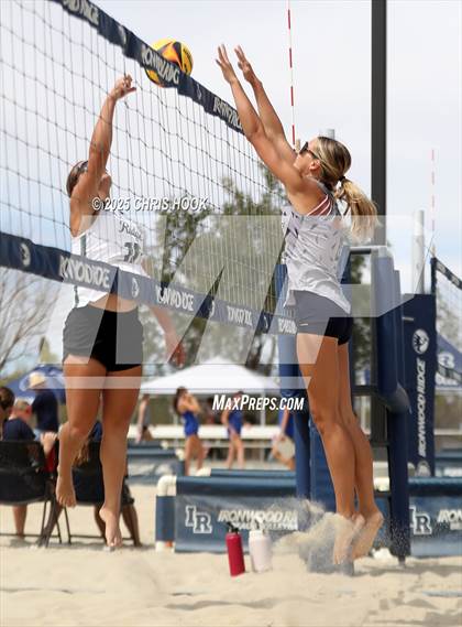 Thumbnail 3 in Ironwood Ridge vs. Mountain Ridge (CatBox Classic Beach Invitational) photogallery.