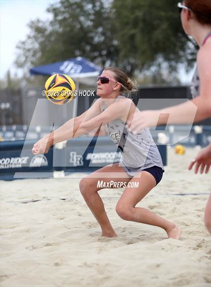 Thumbnail 2 in Ironwood Ridge vs. Mountain Ridge (CatBox Classic Beach Invitational) photogallery.