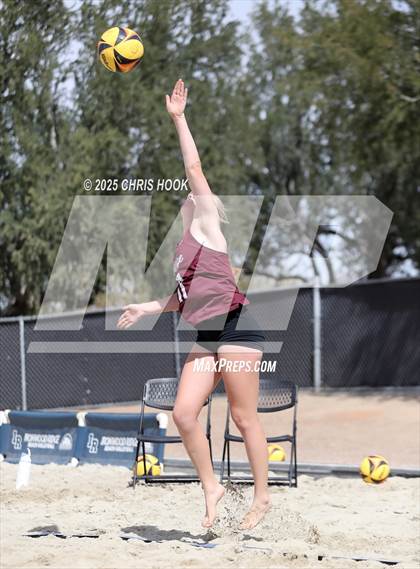 Thumbnail 1 in Ironwood Ridge vs. Mountain Ridge (CatBox Classic Beach Invitational) photogallery.