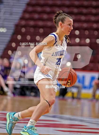 Thumbnail 2 in Bishop Guilfoyle vs. Linville Hill (PIAA 1A Championship) photogallery.
