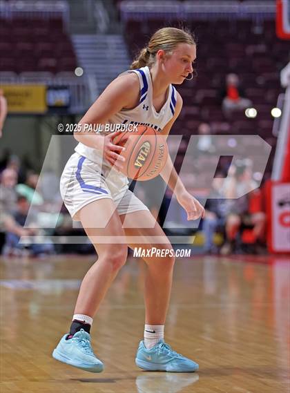 Thumbnail 2 in Bishop Guilfoyle vs. Linville Hill (PIAA 1A Championship) photogallery.