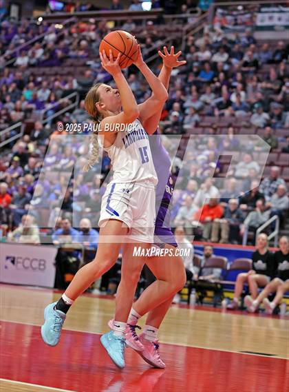 Thumbnail 3 in Bishop Guilfoyle vs. Linville Hill (PIAA 1A Championship) photogallery.