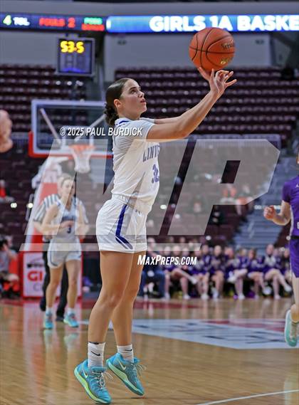 Thumbnail 1 in Bishop Guilfoyle vs. Linville Hill (PIAA 1A Championship) photogallery.