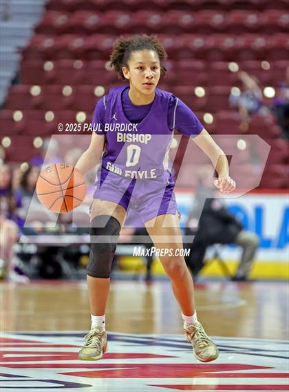 Thumbnail 3 in Bishop Guilfoyle vs. Linville Hill (PIAA 1A Championship) photogallery.