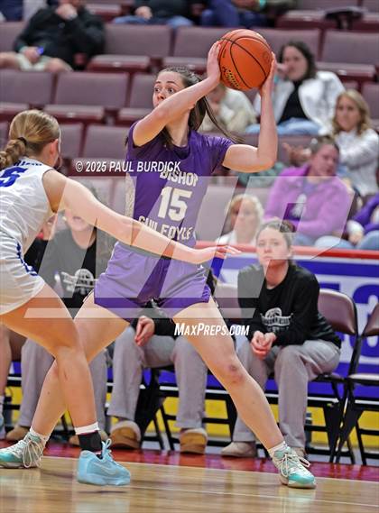 Thumbnail 1 in Bishop Guilfoyle vs. Linville Hill (PIAA 1A Championship) photogallery.