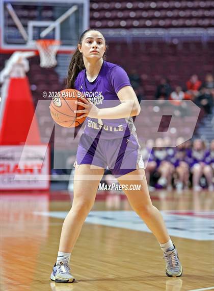 Thumbnail 1 in Bishop Guilfoyle vs. Linville Hill (PIAA 1A Championship) photogallery.