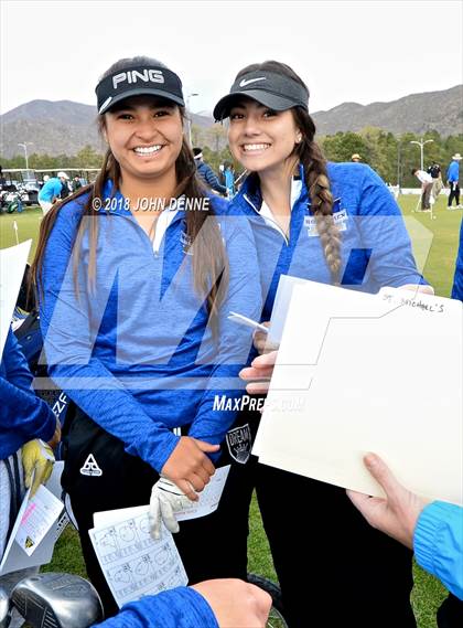 Thumbnail 2 in Los Alamos Golf Invitational photogallery.