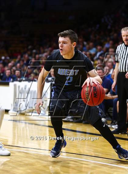 Thumbnail 1 in Pueblo West vs Valor Christian (CHSAA 4A Final) photogallery.