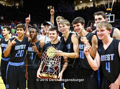 Thumbnail 2 in Pueblo West vs Valor Christian (CHSAA 4A Final) photogallery.