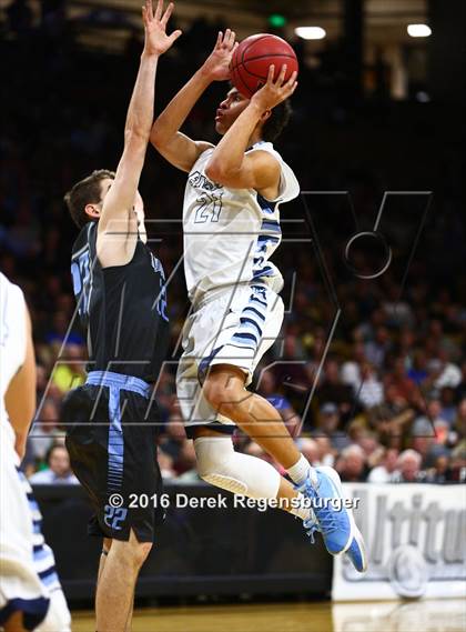 Thumbnail 2 in Pueblo West vs Valor Christian (CHSAA 4A Final) photogallery.