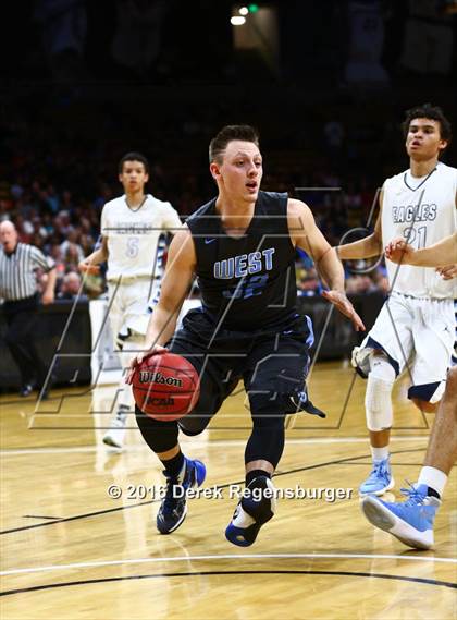Thumbnail 3 in Pueblo West vs Valor Christian (CHSAA 4A Final) photogallery.