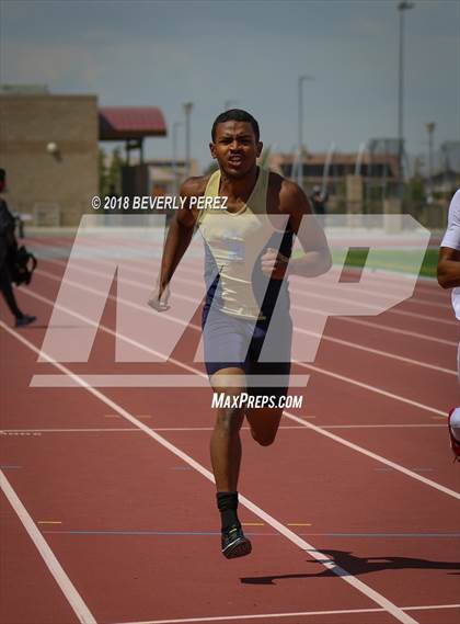 Thumbnail 1 in Golden League CIF Finals (Boys Sprints & Hurdles) photogallery.