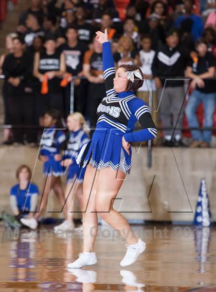 Thumbnail 2 in North Crowley vs. Bowie (UIL 5A Region1 Quarterfinal Playoff) photogallery.