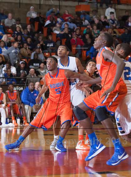 Thumbnail 3 in North Crowley vs. Bowie (UIL 5A Region1 Quarterfinal Playoff) photogallery.